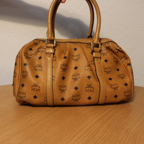 MCM Visetos Handle Bag - Picture 3 of 9